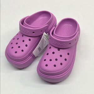 NWT. Crocs Platform Stomp Clog - Size 8 Purple Lavender